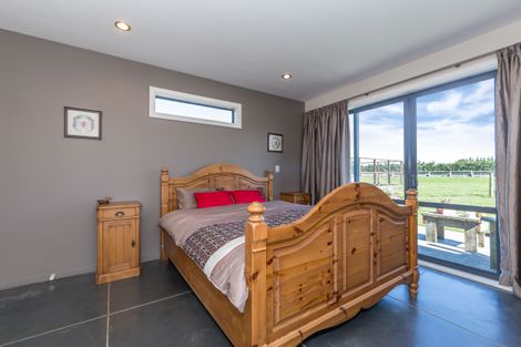 Photo of property in 158 Barkers Road, Loburn, Rangiora, 7472