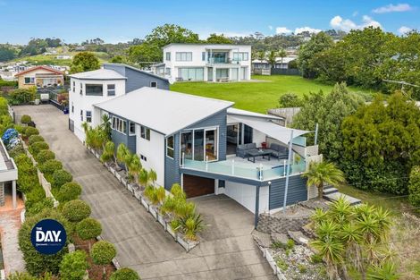 Photo of property in 33 Totara Road, Stanmore Bay, Whangaparaoa, 0932