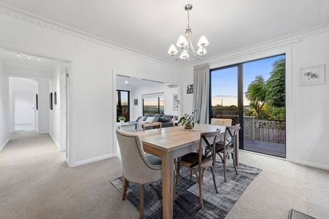 Photo of property in 22 Morrow Avenue, Bucklands Beach, Auckland, 2012