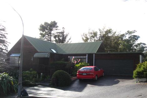 Photo of property in 17 Nehru Place Cashmere Christchurch City