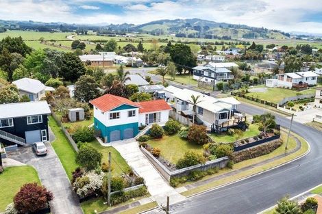 Photo of property in 12 Seaview Road, Ruakaka, 0116