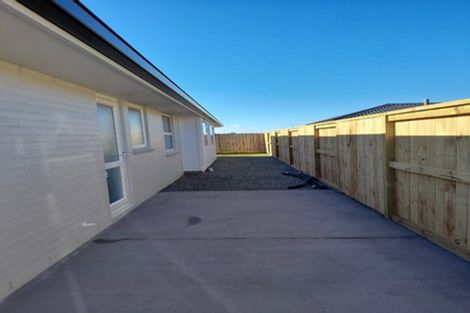 Photo of property in 11 Cotula Way, Papamoa Beach, Papamoa, 3118