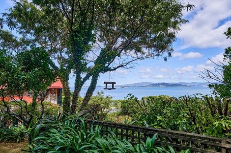 Photo of property in 23 Kotari Road, Days Bay, Lower Hutt, 5013