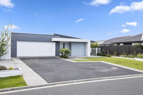 Photo of property in 14 Silver Springs Boulevard, Mosgiel, 9024