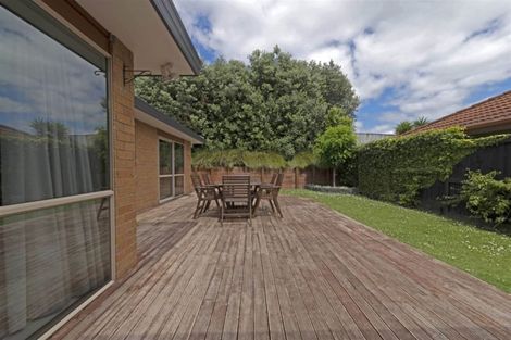 Photo of property in 70 Ruze Vida Drive, Massey, Auckland, 0614