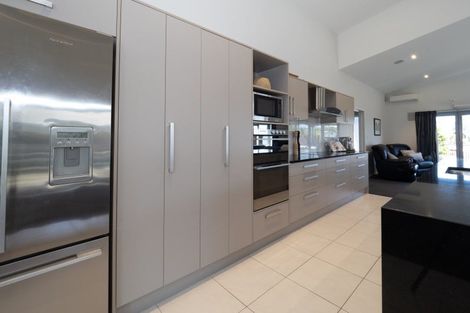 Photo of property in 10 Torbay Avenue, Huntingdon, Ashburton, 7774