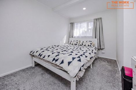 Photo of property in 1/84 Lake Road, Northcote, Auckland, 0627