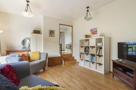 Photo of property in 44 Wintour Road, Waimauku, 0812