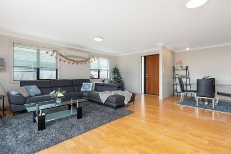 Photo of property in 15 Kanono Close, Papamoa Beach, Papamoa, 3118