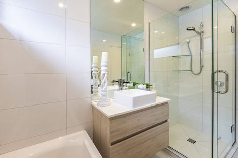 Photo of property in 7b Rossall Street, Merivale, Christchurch, 8014