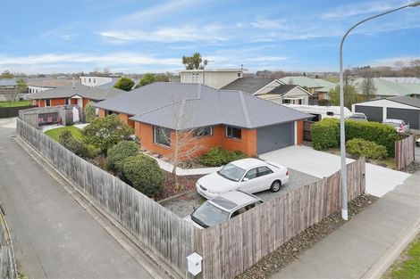 Photo of property in 6a Pentecost Road, Rangiora, 7400