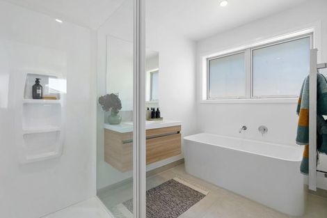 Photo of property in 11 One Haruru Street, Cambridge, 3493