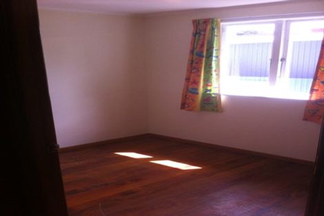 Photo of property in 440 West Coast Road, Glen Eden, Auckland, 0602