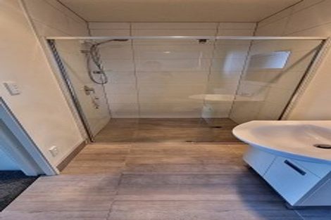 Photo of property in 3a Strawberry Lane, Fernhill, Queenstown, 9300