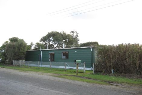 Photo of property in 3 Allan Street, Otatara, Invercargill, 9879