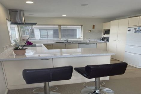 Photo of property in 1/46 Blakeborough Drive, Forrest Hill, Auckland, 0620