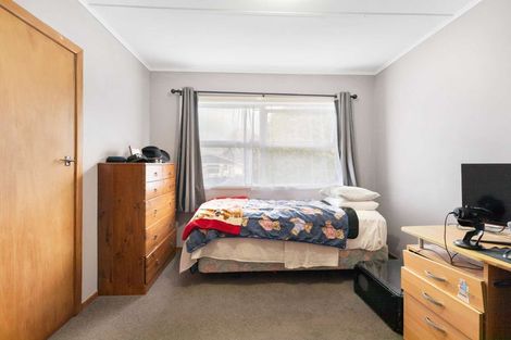 Photo of property in 1 Clyde Street, Utuhina, Rotorua, 3015