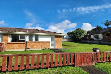 Photo of property in 1/22 La Perouse Street, Botany Downs, Auckland, 2010