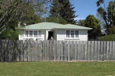 Photo of property in 37 Tongariro Road, Turangi, 3334