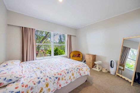 Photo of property in 2/5 Keldale Place, Forrest Hill, Auckland, 0620