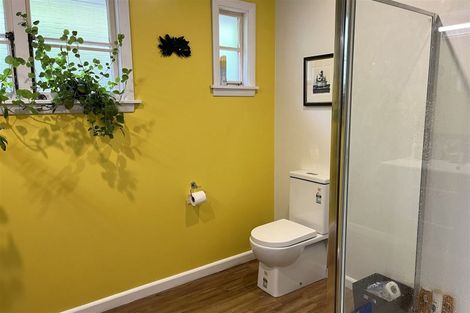 Photo of property in 18 Bridle Path Road, Heathcote Valley, Christchurch, 8022