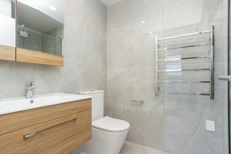 Photo of property in 106/9 Madeira Lane, Grafton, Auckland, 1023