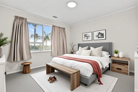 Photo of property in 11 Chrisarda Place, Red Hill, Papakura, 2110