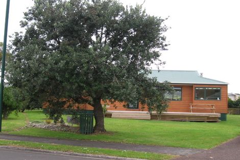 Photo of property in 4 Cathedral Court, Hahei, Whitianga, 3591