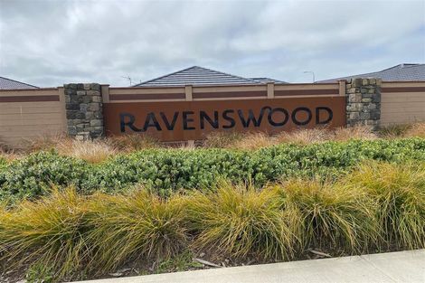 Photo of property in 19 Crossley Avenue, Woodend, 7610