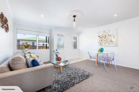 Photo of property in 1/99 Station Road, Papatoetoe, Auckland, 2025