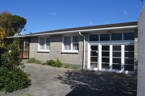 Photo of property in 21 Percy Cameron Street, Avalon, Lower Hutt, 5011