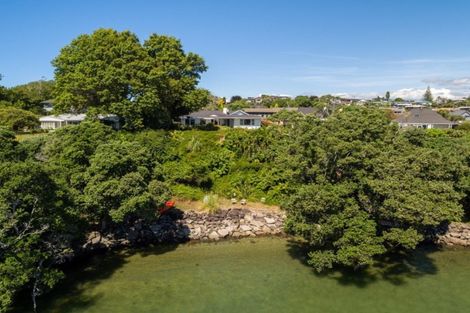 Photo of property in 25 Walnut Grove, Omokoroa, 3114