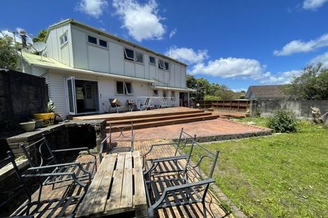 Photo of property in 34 Dellwood Avenue, Henderson, Auckland, 0612