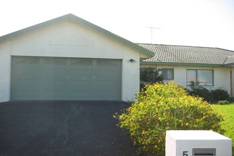 Photo of property in 5 Fintona Place, Dannemora, Auckland, 2016
