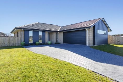 Photo of property in 15 Wai Terrace, Wharewaka, Taupo, 3330