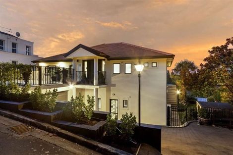 Photo of property in 39 Overdale Drive, Cashmere, Christchurch, 8022