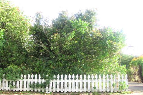 Photo of property in 18 Birmingham Street, Takaro, Palmerston North, 4412