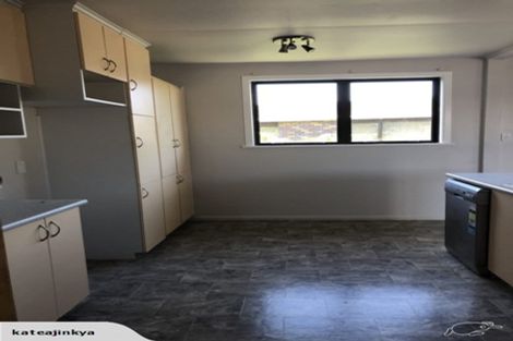 Photo of property in 34 Trelawney Crescent, Westown, New Plymouth, 4310