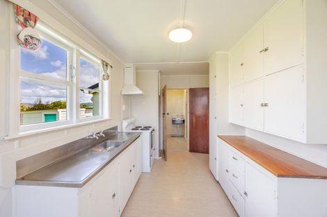 Photo of property in 20 Churchill Street, Waipukurau, 4200
