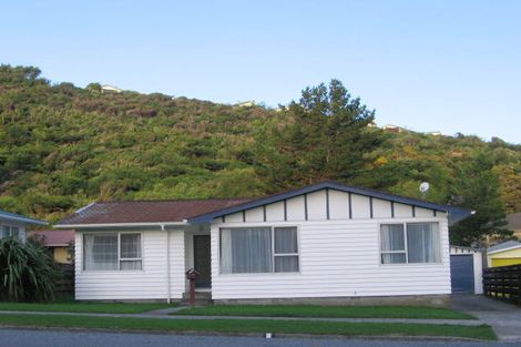 Photo of property in 174 Major Drive, Kelson, Lower Hutt, 5010