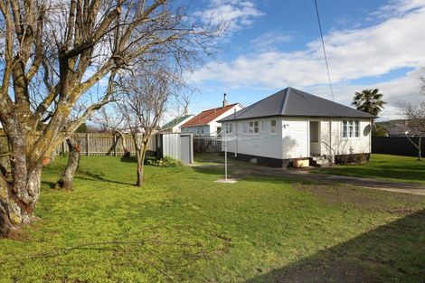 Photo of property in 69 Racecourse Road, Waipukurau, 4200