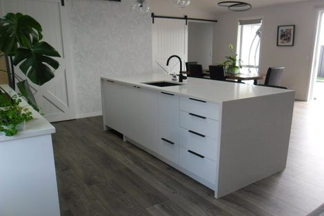 Photo of property in 10 Dinneen Close, Frimley, Hastings, 4120