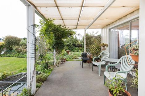 Photo of property in 6 Dalrymple Place, Marton, 4710