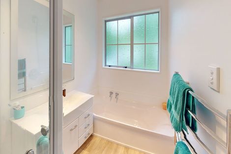 Photo of property in 10a Coates Street, Tawa, Wellington, 5028