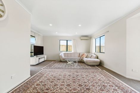 Photo of property in 70 Bartholomew Drive, Nawton, Hamilton, 3200