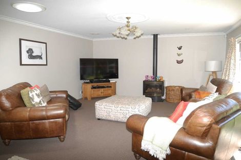 Photo of property in 34 Awanui Drive, Waikanae, 5036