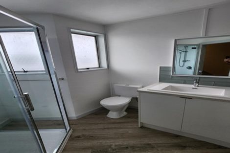 Photo of property in 3/14 Church Square, Addington, Christchurch, 8024