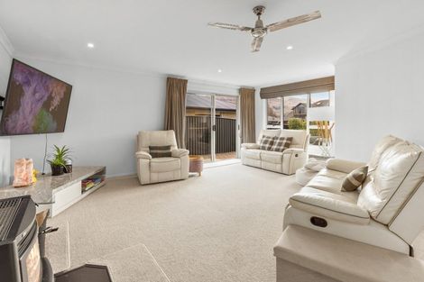 Photo of property in 13 Alluvial Place, Cromwell, 9310