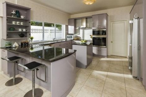 Photo of property in 78 Becroft Drive, Forrest Hill, Auckland, 0620