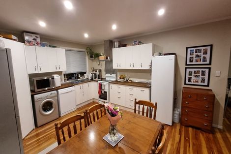 Photo of property in 126 Harlech Street, Mayfair, Hastings, 4122